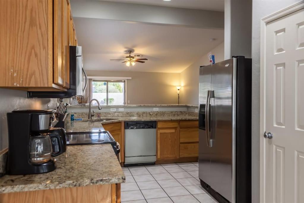 Cozy House Near Stadium With Pool Heater, Bbq Avondale Exterior photo